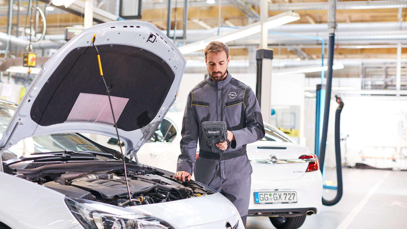 Гарантійне обслуговування автомобілів OPEL за кордоном під час війни