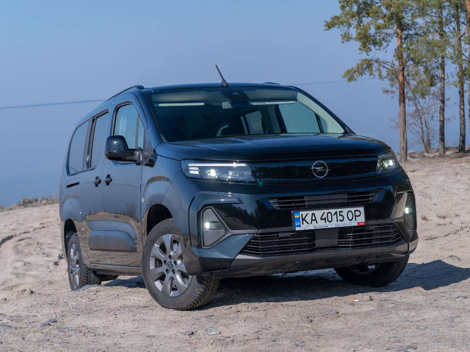 Opel Combo, вигляд спереду
